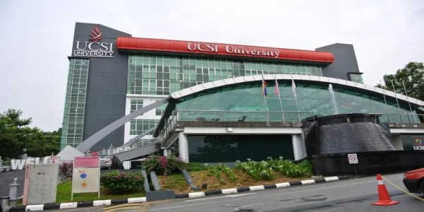 马来西亚口腔医学留学：开启职业生涯的新篇章-3