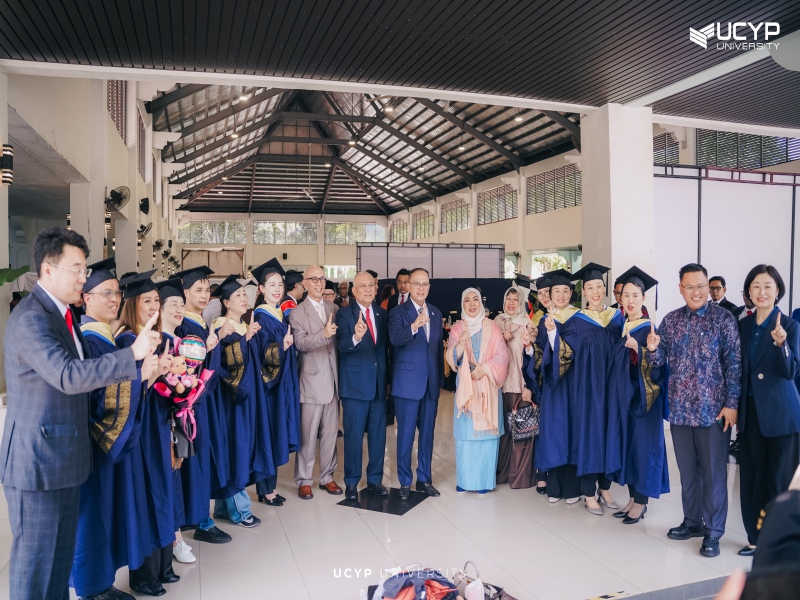 荣耀加冕,学成而归|彭亨教育基金大学(UCYP)中国学子马来西亚毕业典礼圆满礼成-