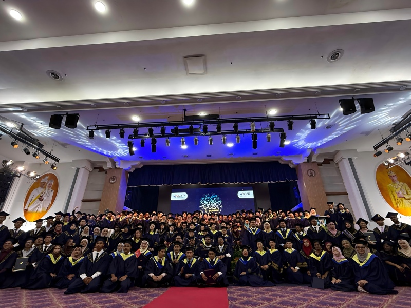 荣耀加冕,学成而归|彭亨教育基金大学(UCYP)中国学子马来西亚毕业典礼圆满礼成-