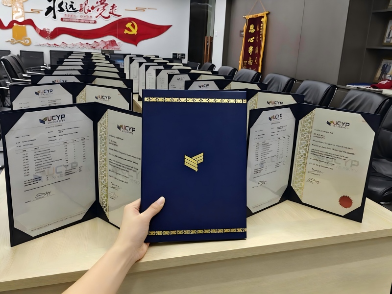 毕业资讯| 热烈祝贺2025年度彭亨教育基金大学中国区硕士生毕业!谨致热烈祝贺,并祝愿前程似锦,未来可期!-