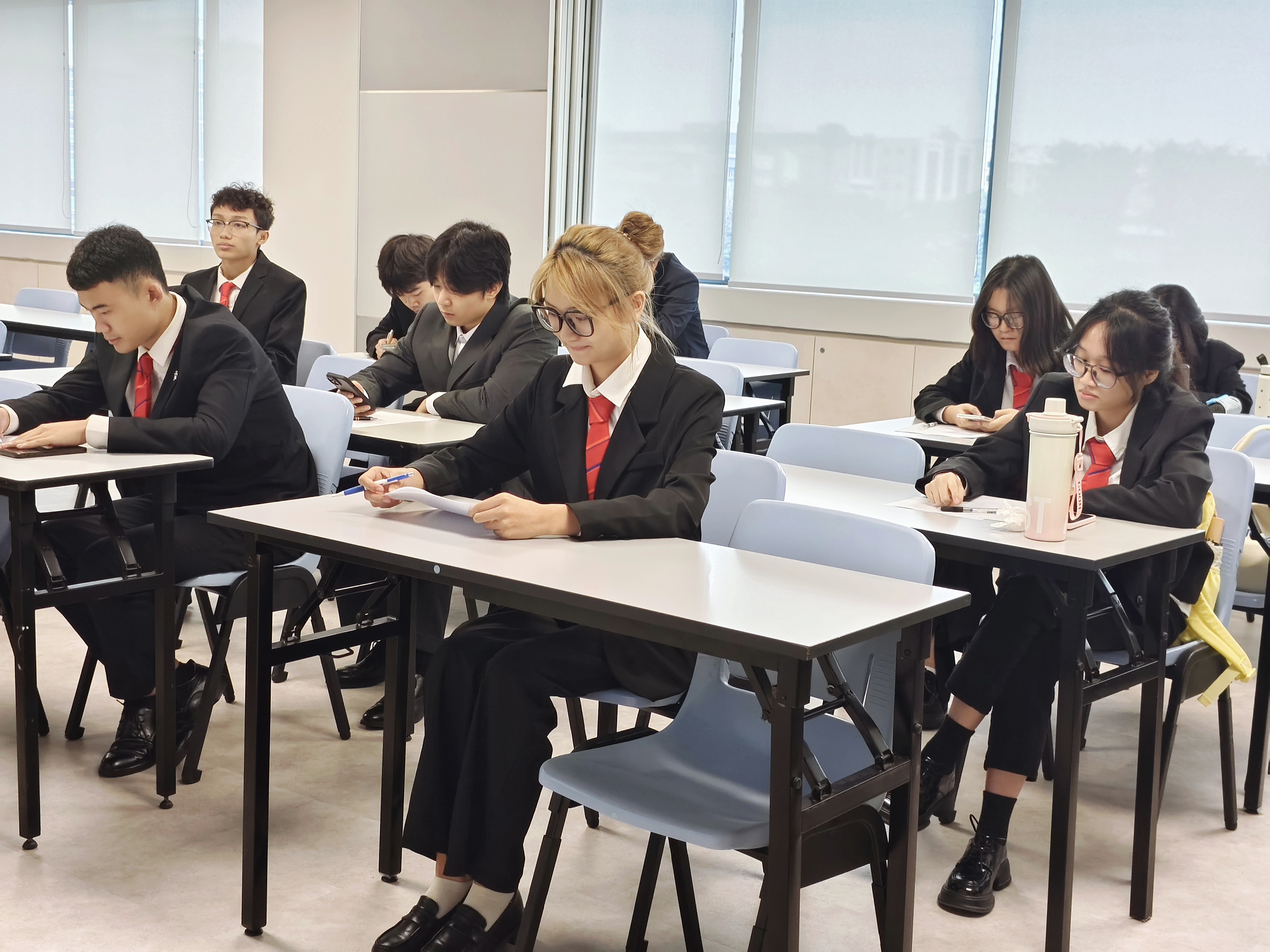 孩子放弃高考后，还有哪些路径可以上名校本科？-