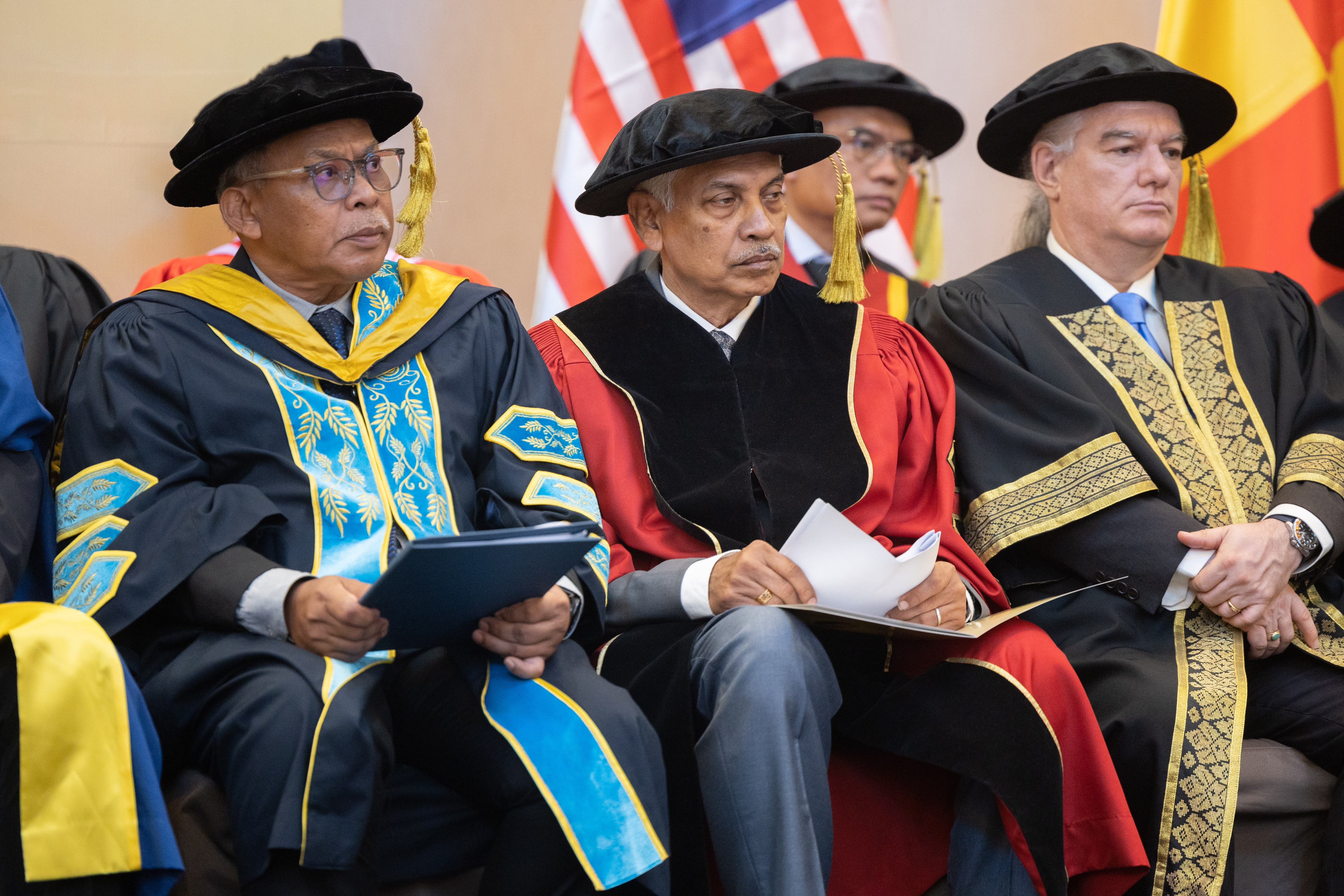 马来西亚和立大学中国式管理博士 DCM_在职免联考国际博士招生-